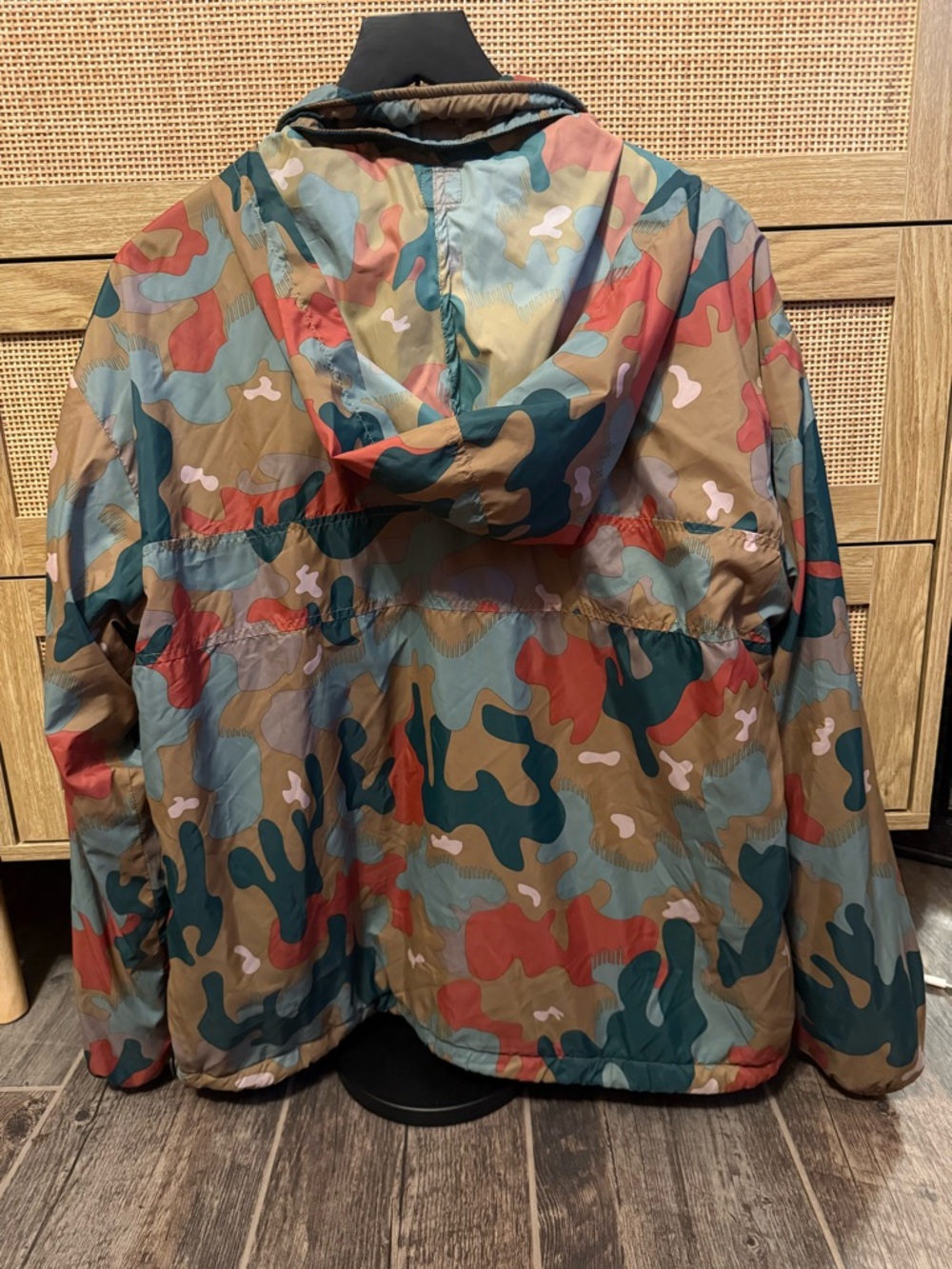 Obey Camo Windbreaker Jacket in Green, Brown & Red - Picture 4 of 7